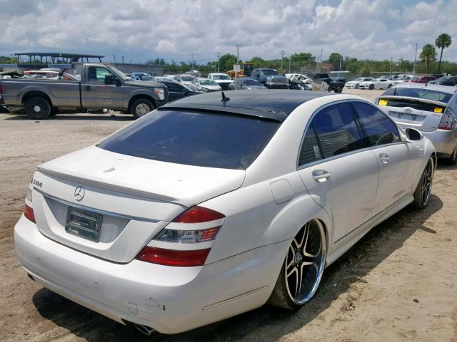 WDDNG71X37A081589 - 2007 MERCEDES-BENZ S 550 WHITE photo 4