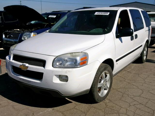 1GNDV23198D185714 - 2008 CHEVROLET UPLANDER L WHITE photo 2