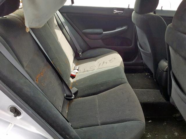 1HGCM56105A188522 - 2005 HONDA ACCORD DX SILVER photo 6