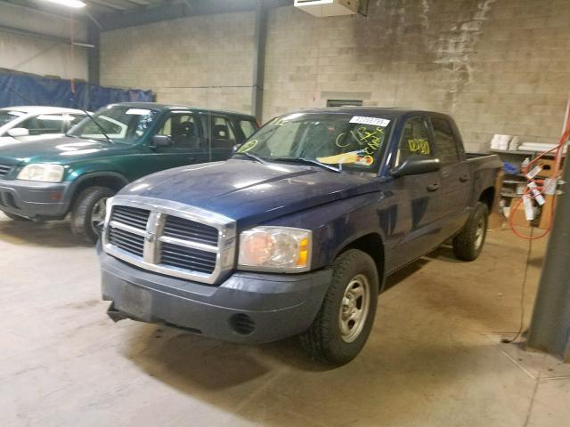 1D7HW28K35S316352 - 2005 DODGE DAKOTA QUA BLUE photo 2