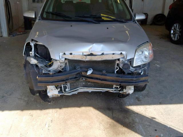 KL1TD56678B072637 - 2008 CHEVROLET AVEO BASE ვერცხლისფერი ფოტო 9