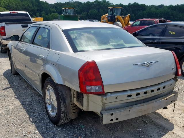 2C3JA53GX5H114103 - 2005 CHRYSLER 300 TOURIN SILVER photo 3