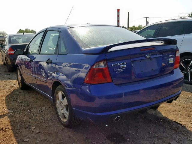 1FAHP34N36W157037 - 2006 FORD FOCUS ZX4 BLUE photo 3