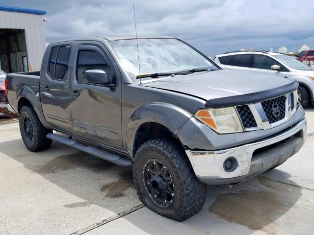 1N6AD07U76C418108 - 2006 NISSAN FRONTIER C GRAY photo 1