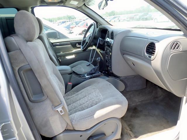 1GKDT13S842124298 - 2004 GMC ENVOY SILVER photo 5