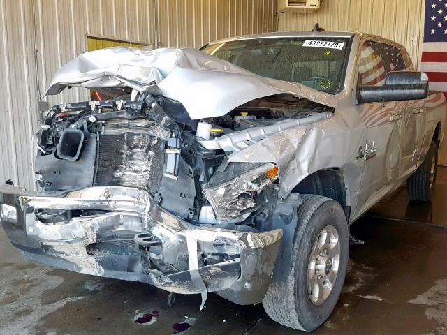 3C6UR5ML5HG664155 - 2017 RAM 2500 SLT 银色 照片 2