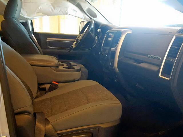 3C6UR5ML5HG664155 - 2017 RAM 2500 SLT 银色 照片 5