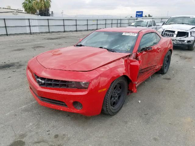 2G1FE1E34D9188935 - 2013 CHEVROLET CAMARO LS RED photo 2