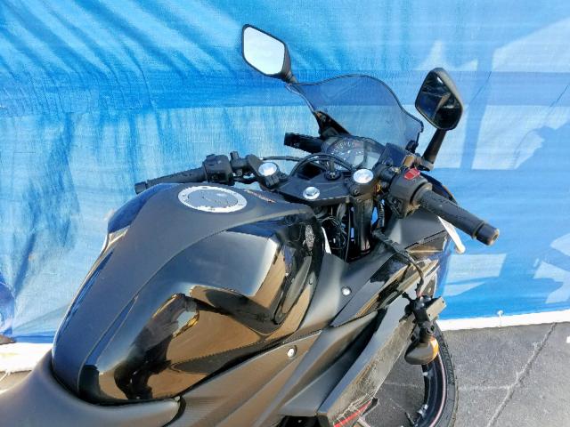 MH3RH15Y2JK004353 - 2018 YAMAHA YZFR3 A BLACK photo 5