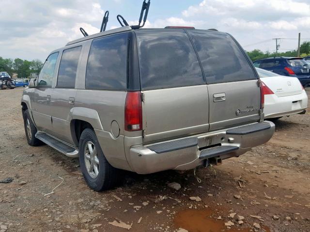 1GYEK13R1YR114879 - 2000 CADILLAC ESCALADE BLACK photo 3