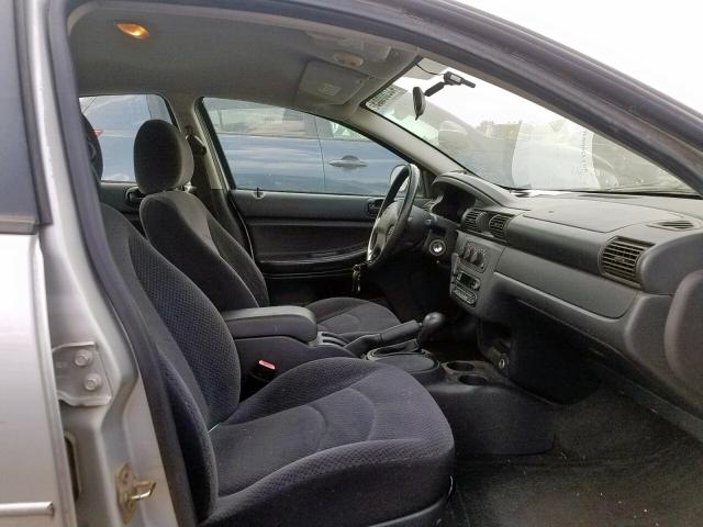 1B3EL36RX4N376882 - 2004 DODGE STRATUS SE SILVER photo 5