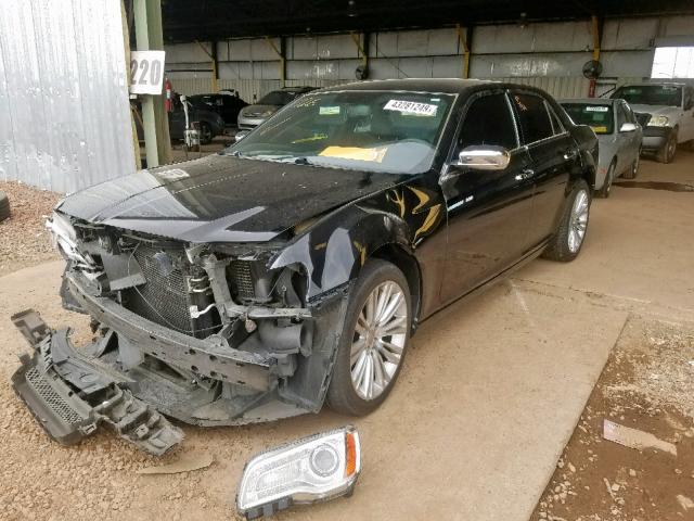 2C3CA5CG0BH593975 - 2011 CHRYSLER 300 LIMITE BLACK photo 2