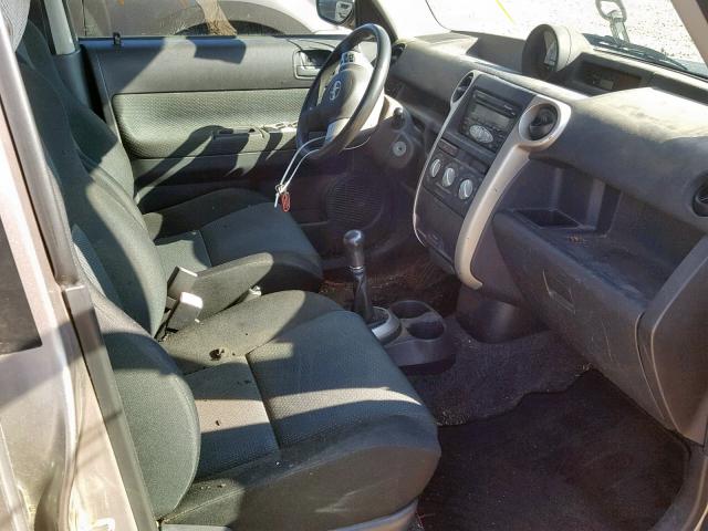 JTLKT334864099561 - 2006 TOYOTA SCION XB 灰色 照片 5