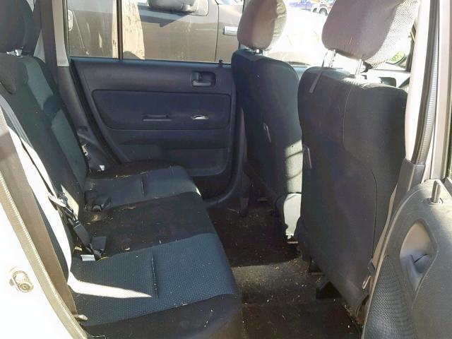 JTLKT334864099561 - 2006 TOYOTA SCION XB 灰色 照片 6