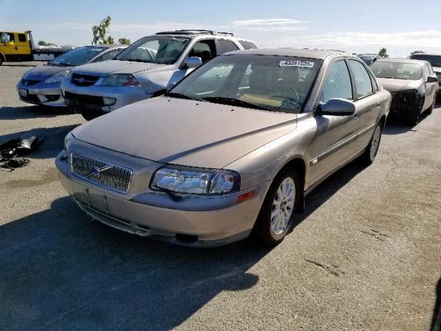 YV1TS94D211175896 - 2001 VOLVO S80 GOLD photo 2