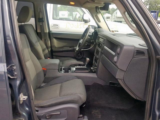 1J8HG48K18C132750 - 2008 JEEP COMMANDER ლურჯი ფოტო 5