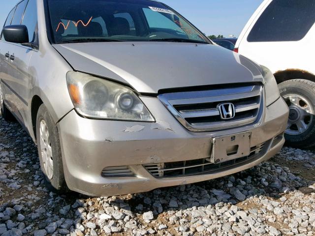 5FNRL38247B007132 - 2007 HONDA ODYSSEY LX SILVER photo 9