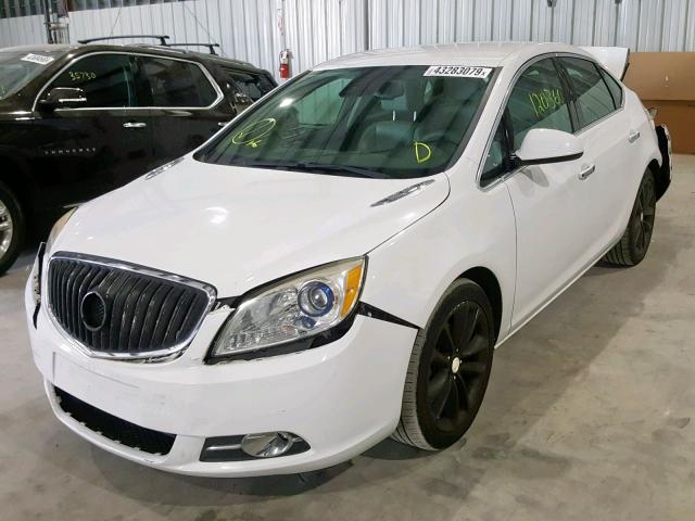 1G4PR5SK5E4165991 - 2014 BUICK VERANO CON WHITE photo 2