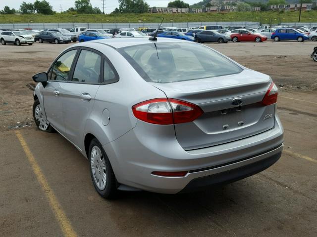 3FADP4AJ9FM135971 - 2015 FORD FIESTA S SILVER photo 3