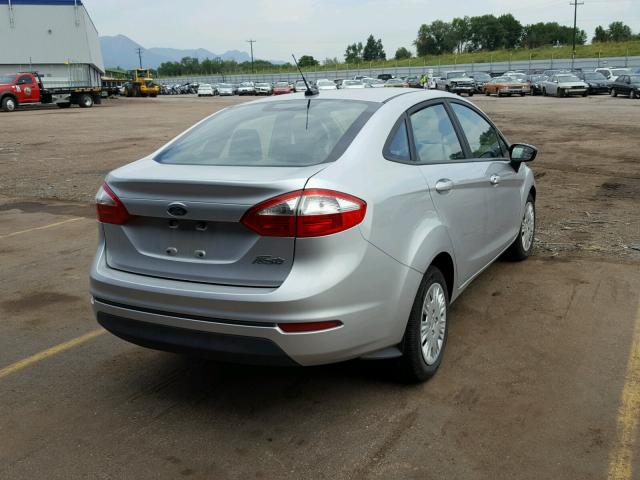 3FADP4AJ9FM135971 - 2015 FORD FIESTA S SILVER photo 4