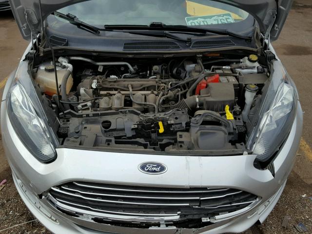 3FADP4AJ9FM135971 - 2015 FORD FIESTA S SILVER photo 7