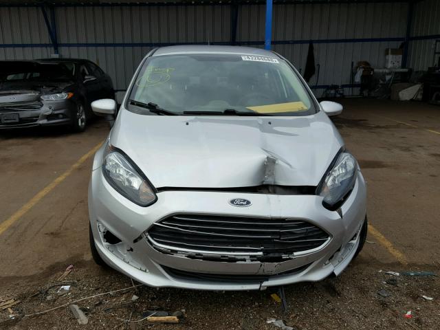 3FADP4AJ9FM135971 - 2015 FORD FIESTA S SILVER photo 9