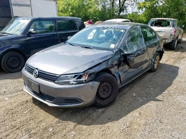 3VW2K7AJ3DM305463 - 2013 VOLKSWAGEN JETTA BASE GRAY photo 2