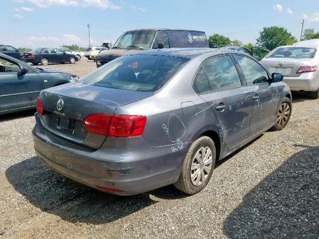 3VW2K7AJ3DM305463 - 2013 VOLKSWAGEN JETTA BASE GRAY photo 4