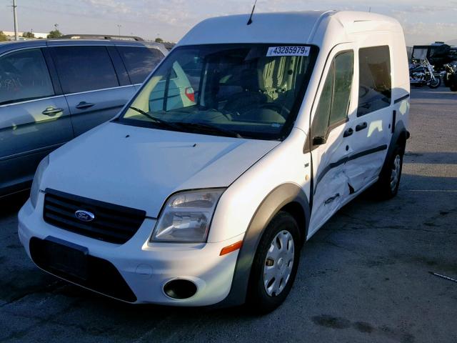 NM0LS6BN4BT073650 - 2011 FORD TRANSIT CO WHITE photo 2