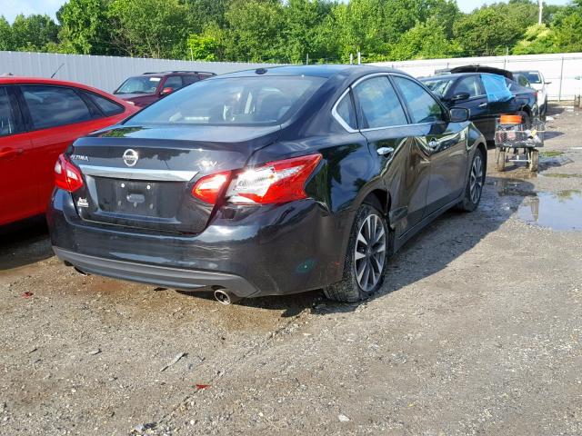 1N4AL3AP3HC182642 - 2017 NISSAN ALTIMA 2.5 BLACK photo 4