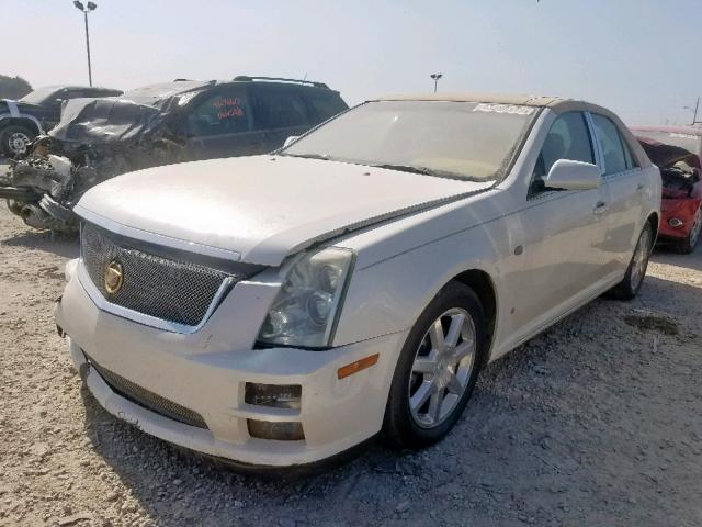 1G6DW677570118211 - 2007 CADILLAC STS WHITE photo 2