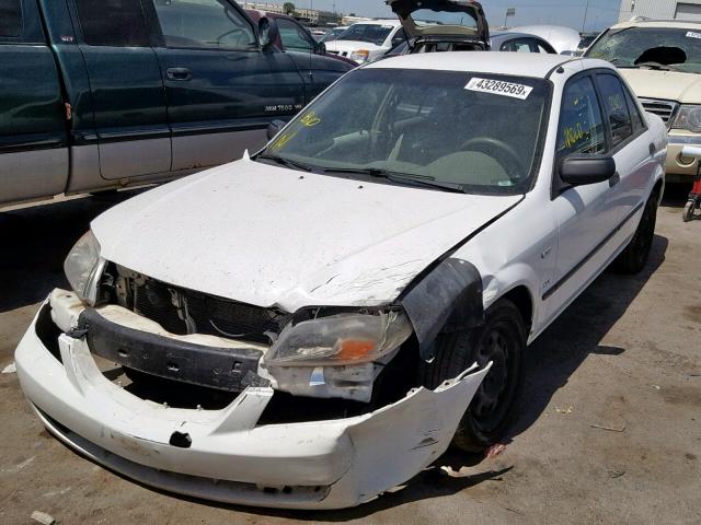 JM1BJ225930184112 - 2003 MAZDA PROTEGE DX WHITE photo 2