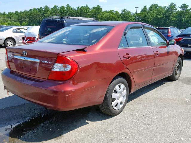 JTDBE32K920076040 - 2002 TOYOTA CAMRY LE RED photo 4
