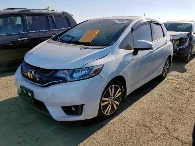 3HGGK5H82FM727826 - 2015 HONDA FIT EX WHITE photo 2