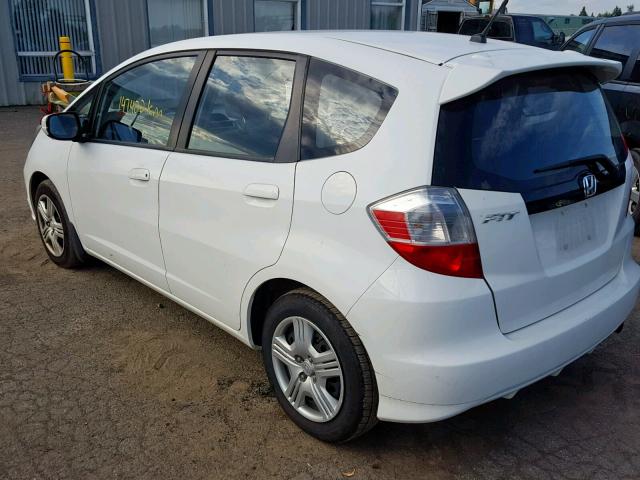 LUCGE8H53E3002499 - 2014 HONDA FIT LX WHITE photo 3