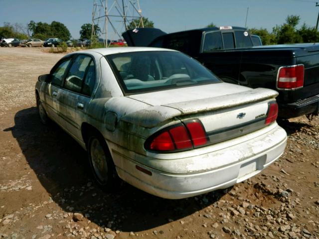 2G1WL52M8T1130897 - 1996 CHEVROLET LUMINA WHITE photo 3