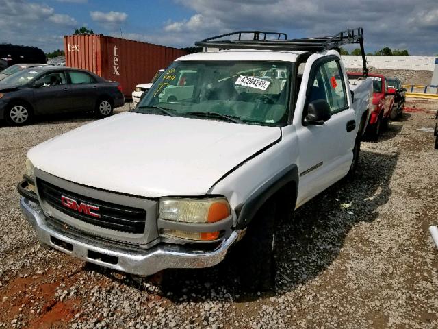 1GTHC24U94E360640 - 2004 GMC SIERRA C25 WHITE photo 2