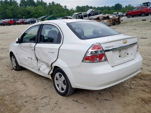 KL1TD56EX9B623426 - 2009 CHEVROLET AVEO LS WHITE photo 3