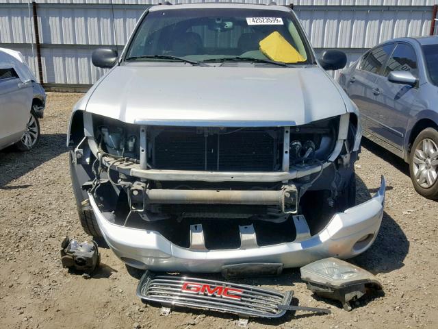 1GKDS13S282128954 - 2008 GMC ENVOY SILVER photo 9