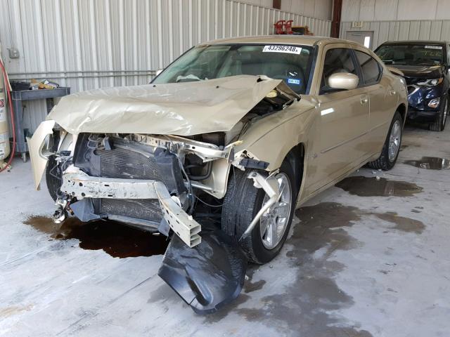 2B3CA3CV3AH175537 - 2010 DODGE CHARGER SX GOLD photo 2