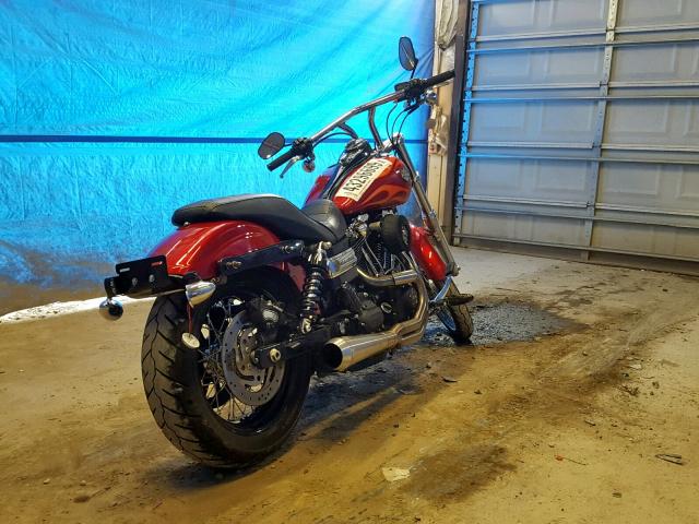 1HD1GPM17CC339299 - 2012 HARLEY-DAVIDSON FXDWG DYNA RED photo 4