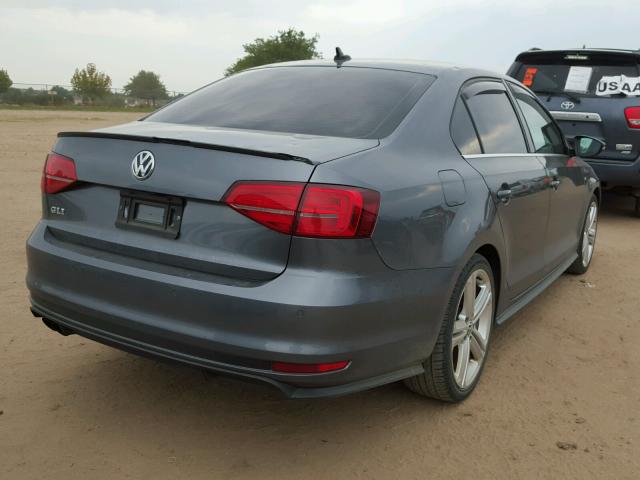 3VW4T7AJ5GM385701 - 2016 VOLKSWAGEN JETTA GLI GRAY photo 4