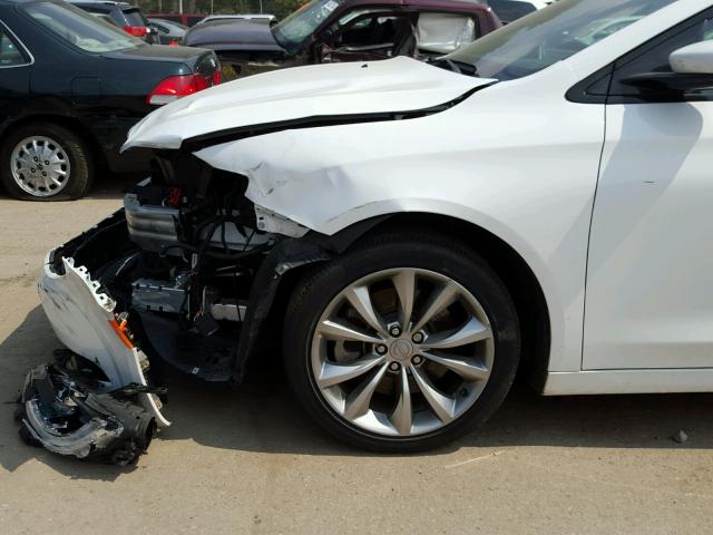 1C3CCCDG4GN139644 - 2016 CHRYSLER 200 S WHITE photo 9