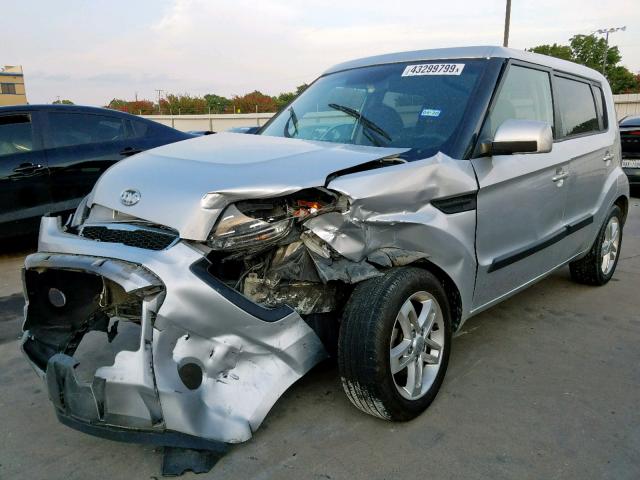 KNDJT2A2XB7265056 - 2011 KIA SOUL ! Gümüş foto 2