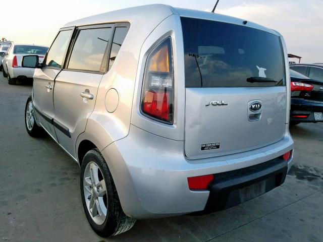 KNDJT2A2XB7265056 - 2011 KIA SOUL ! Gümüş foto 3