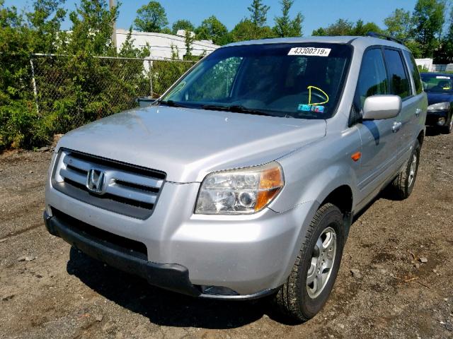 5FNYF18358B042795 - 2008 HONDA PILOT SE SILVER photo 2