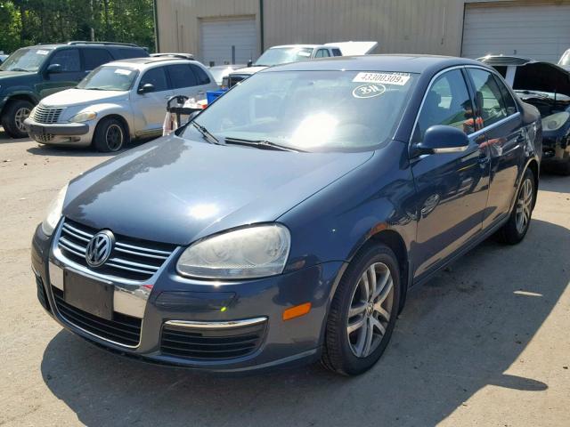 3VWDF71K06M658302 - 2006 VOLKSWAGEN JETTA 2.5L BLUE photo 2