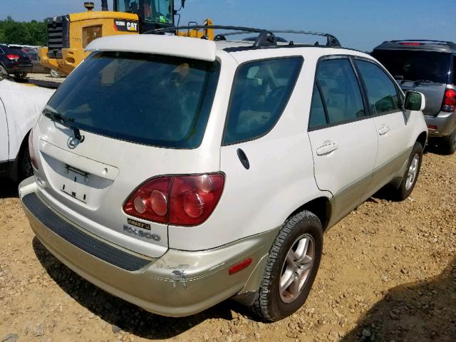 JT6GF10U8X0038292 - 1999 LEXUS RX 300 WHITE photo 4