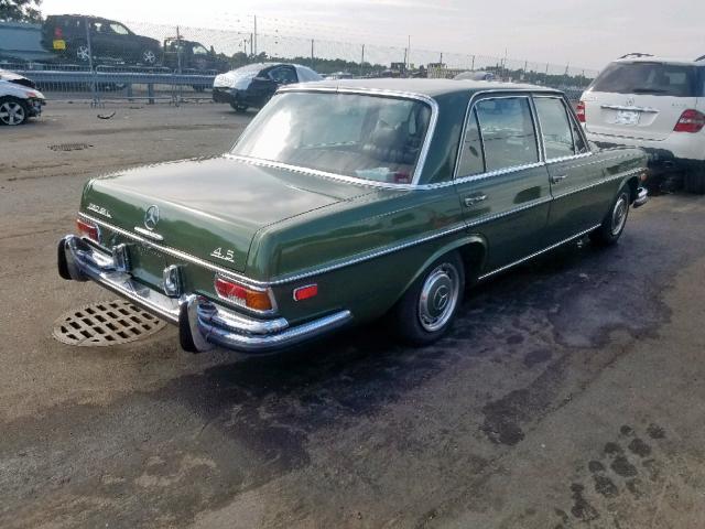 10806812019563 - 1973 MERCEDES-BENZ 280SE GREEN photo 4