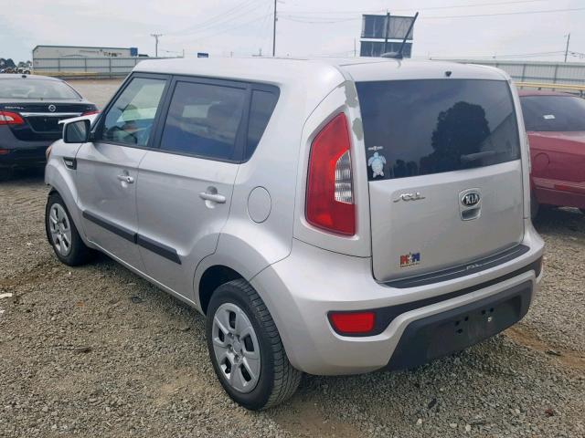 KNDJT2A50D7506409 - 2013 KIA SOUL SILVER photo 3